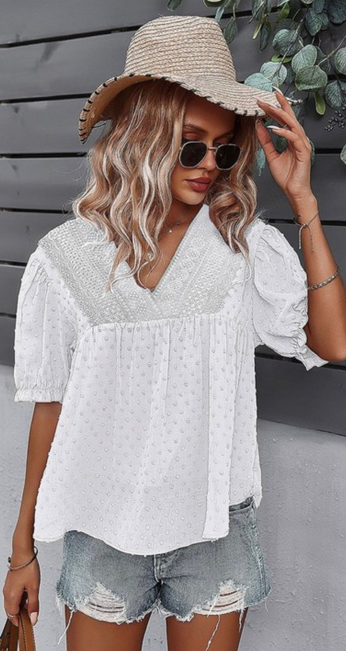 White cap sleeve raised dot bohemian top